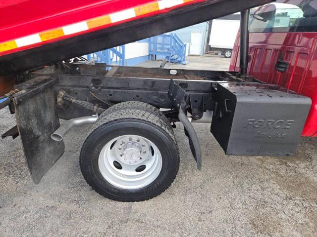 2012 Ford F-550 XL