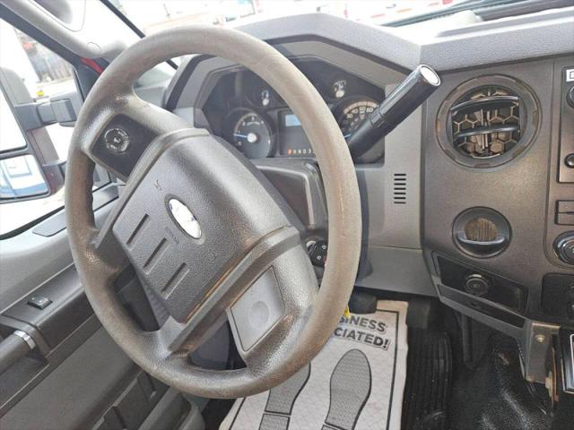 2012 Ford F-550 XL