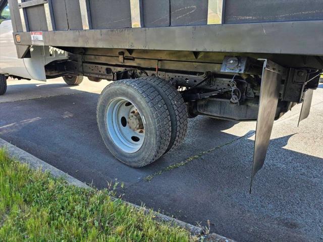 2003 Ford F-450 Base