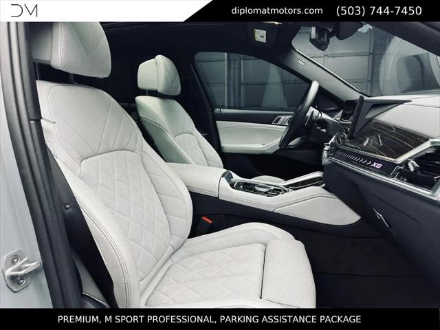 2025 BMW X6 xDrive40i