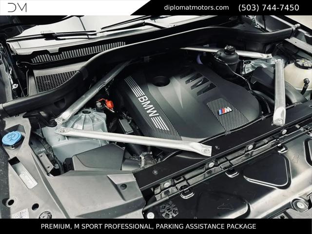 2025 BMW X6 xDrive40i