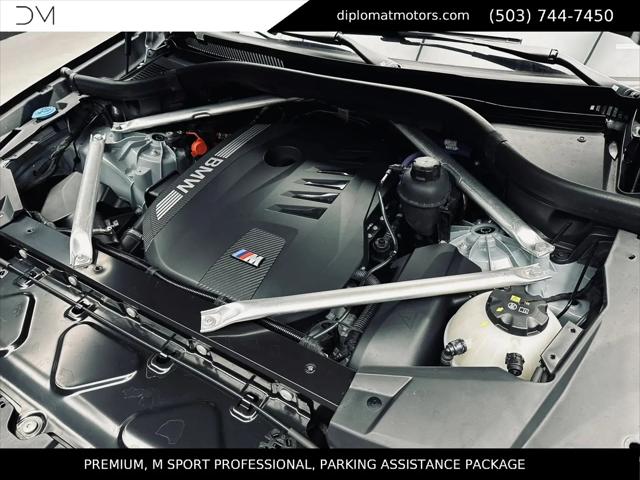 2025 BMW X6 xDrive40i