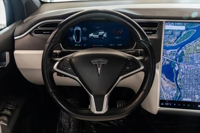 2016 Tesla Model X P90D