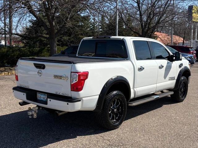 2017 Nissan Titan SV