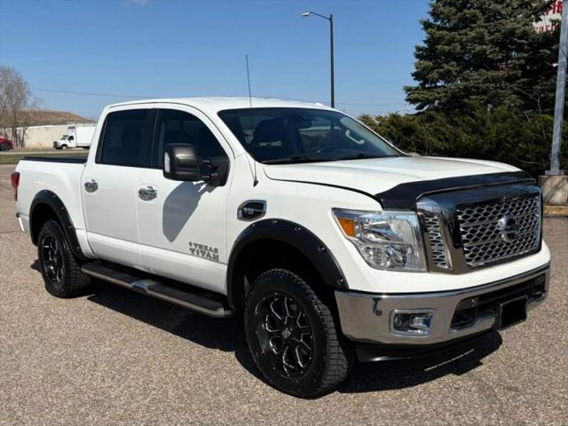 2017 Nissan Titan SV