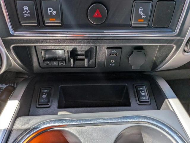 2017 Nissan Titan SV