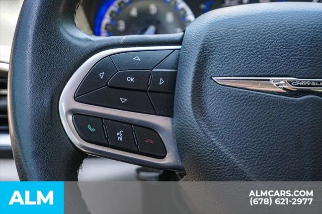2023 Chrysler Voyager LX