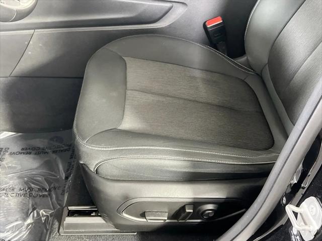 2023 Jeep Grand Cherokee L Laredo 4x4