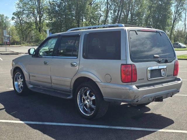 2000 Lincoln Navigator Base