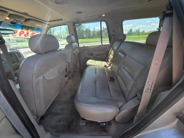 2000 Lincoln Navigator Base