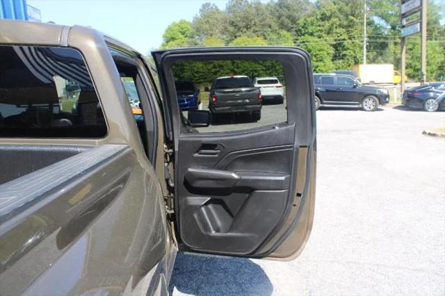 2023 Chevrolet Colorado 2WD Crew Cab Short Box WT