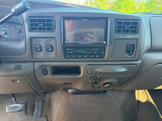 2002 Ford Excursion XLT