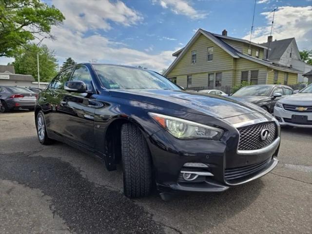 2014 INFINITI Q50 Premium