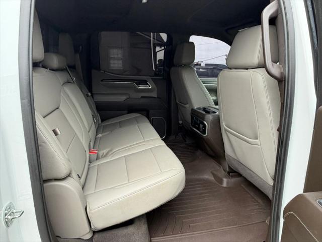 2022 GMC Sierra 1500 4WD Crew Cab Short Box SLT