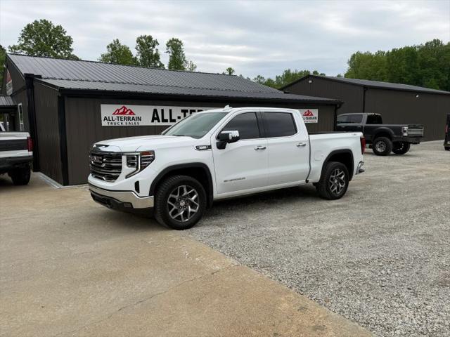 2022 GMC Sierra 1500 4WD Crew Cab Short Box SLT