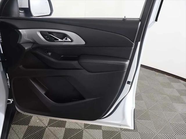 2023 Chevrolet Traverse AWD LT Cloth