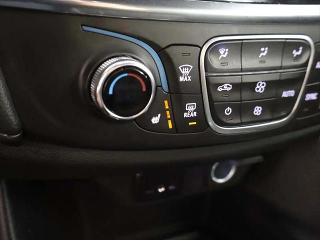 2023 Chevrolet Traverse AWD LT Cloth