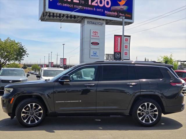 2022 Jeep Grand Cherokee L Overland 4x4