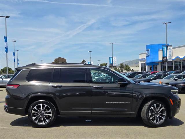 2022 Jeep Grand Cherokee L Overland 4x4