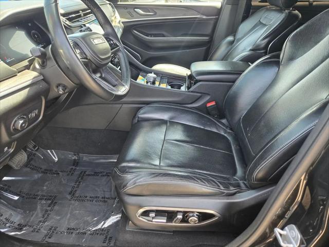 2022 Jeep Grand Cherokee L Overland 4x4