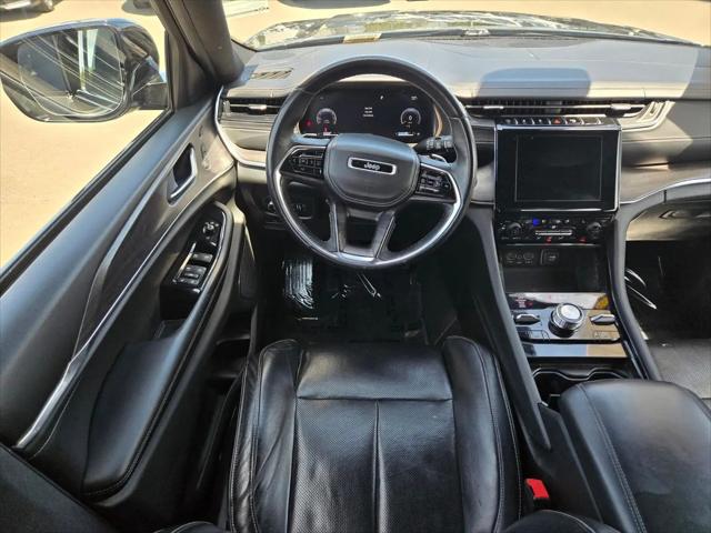 2022 Jeep Grand Cherokee L Overland 4x4