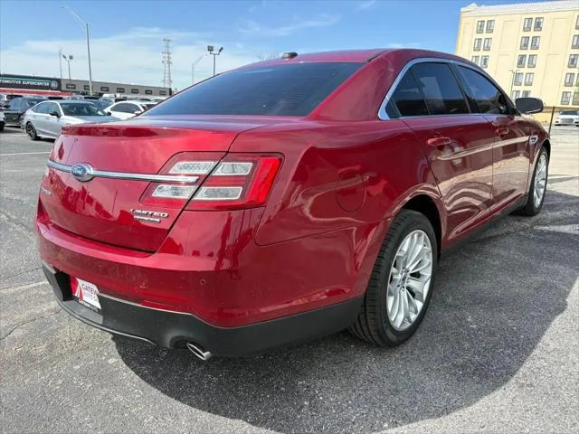 2017 Ford Taurus Limited