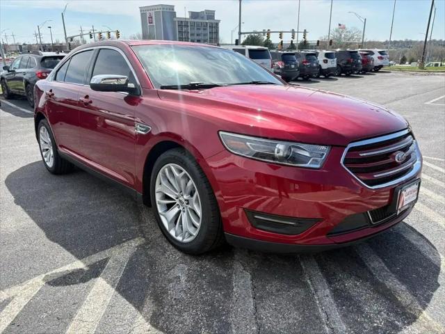 2017 Ford Taurus Limited