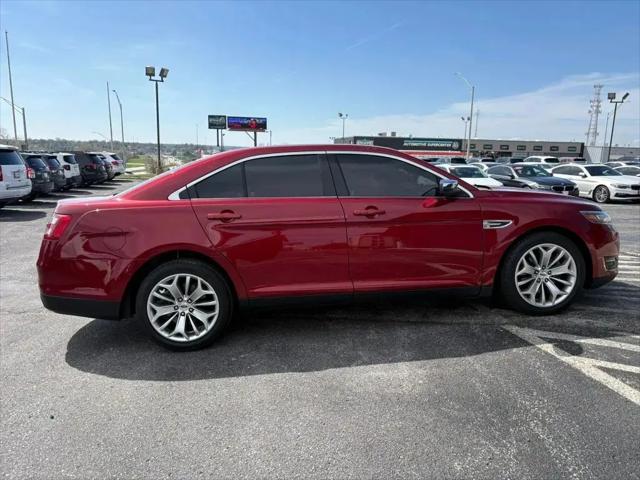 2017 Ford Taurus Limited