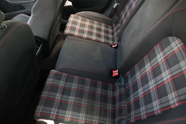 2015 Volkswagen Golf GTI 2.0T S 4-Door