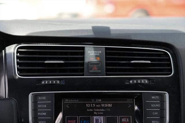 2015 Volkswagen Golf GTI 2.0T S 4-Door