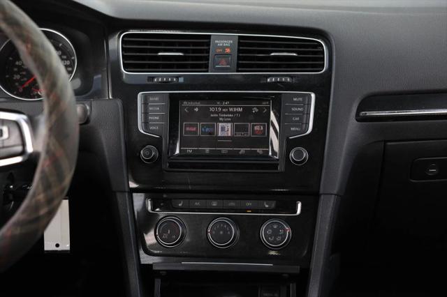 2015 Volkswagen Golf GTI 2.0T S 4-Door