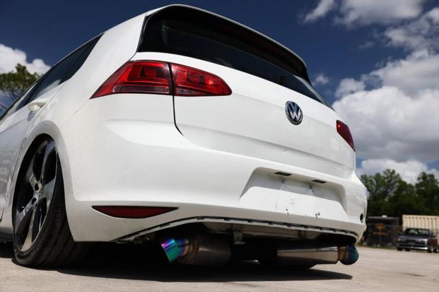 2015 Volkswagen Golf GTI 2.0T S 4-Door