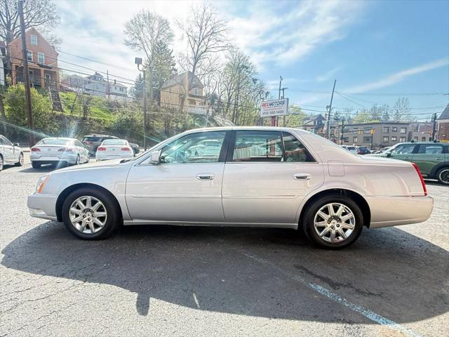 2011 Cadillac DTS Premium Collection