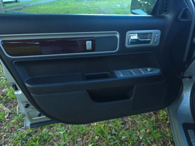 2008 Lincoln MKZ Base