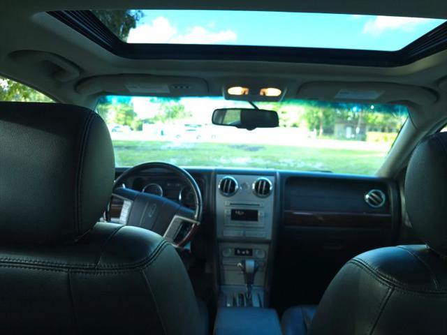 2008 Lincoln MKZ Base