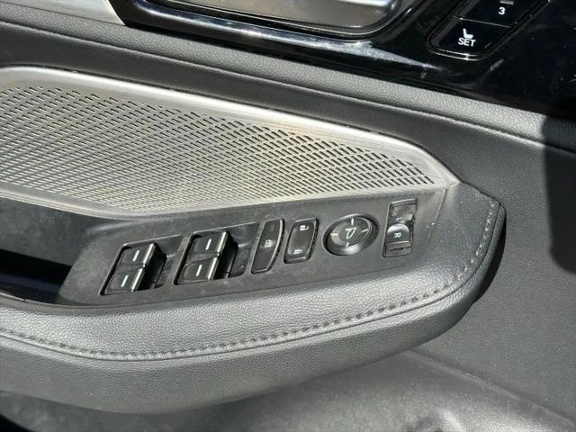 2023 Acura MDX Standard