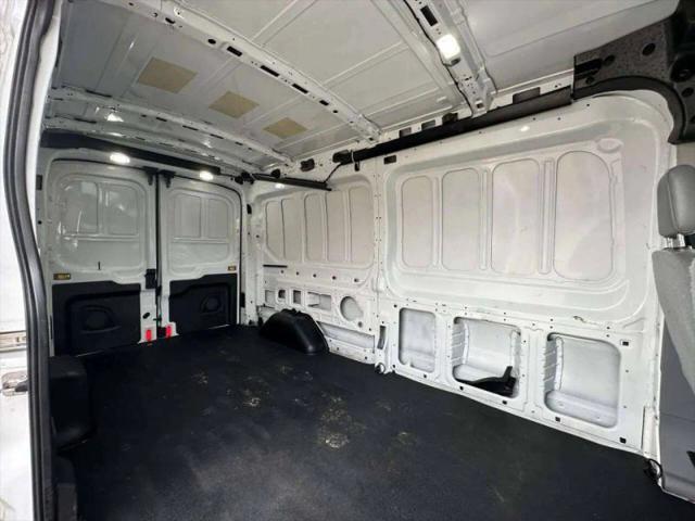 2019 Ford Transit Medium Roof w/Sliding Side Door w/LWB
