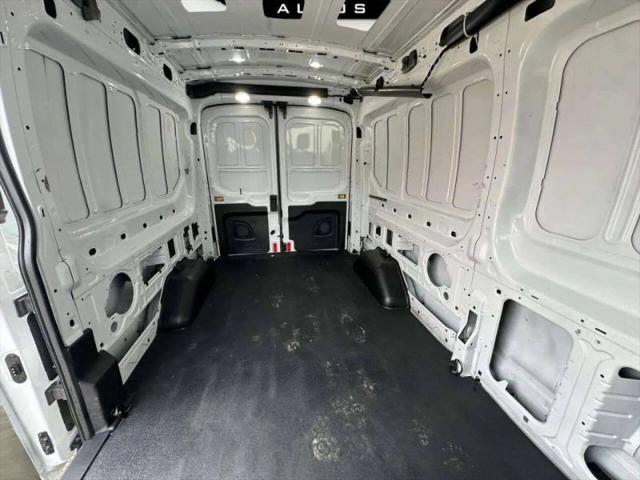 2019 Ford Transit Medium Roof w/Sliding Side Door w/LWB
