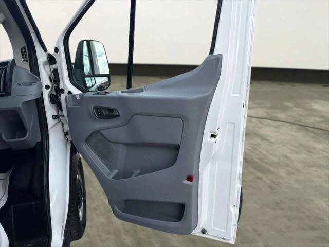 2019 Ford Transit Medium Roof w/Sliding Side Door w/LWB