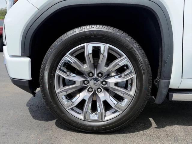 2023 GMC Sierra 1500 4WD Crew Cab Short Box Denali