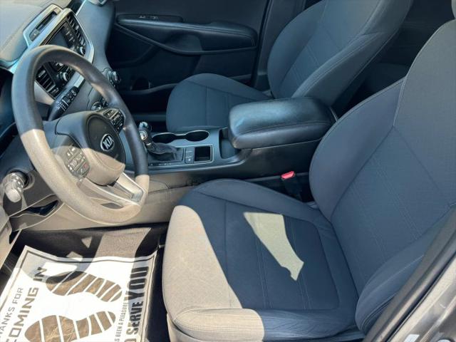 2017 Kia Sorento 3.3L LX