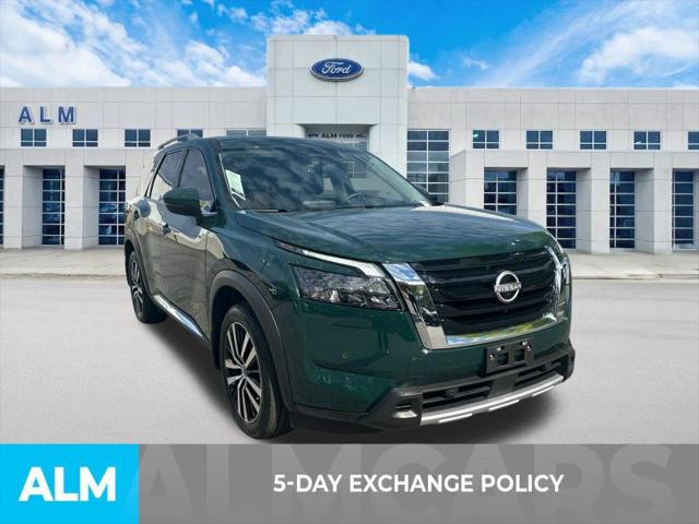 2025 Nissan Pathfinder Platinum FWD