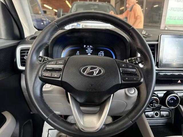 2025 Hyundai Venue SEL