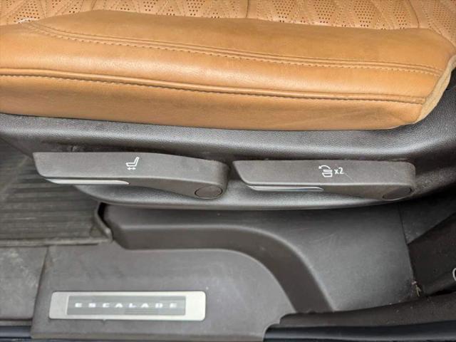 2022 Cadillac Escalade 4WD Sport