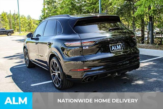 2023 Porsche Cayenne Turbo