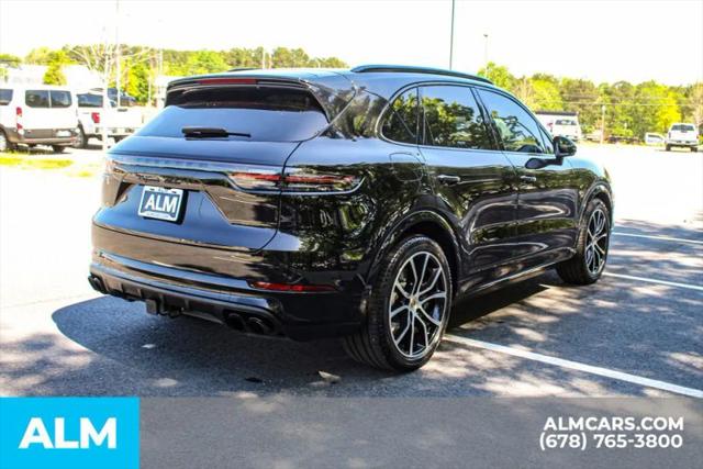 2023 Porsche Cayenne Turbo