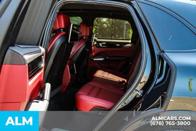 2023 Porsche Cayenne Turbo