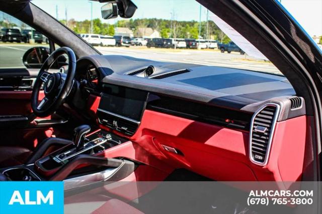 2023 Porsche Cayenne Turbo