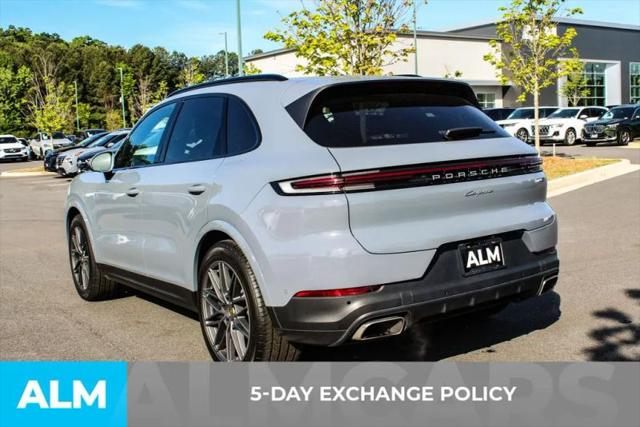 2024 Porsche Cayenne Base