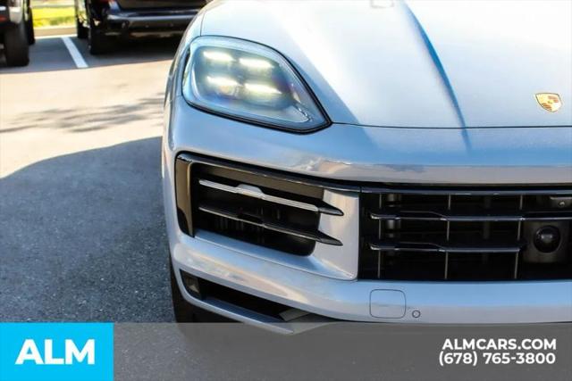2024 Porsche Cayenne Base